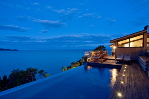 /Media/images/Product_Images/resort reports/apple retreat/split apple retreat view.jpg